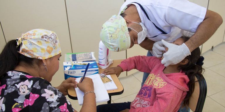 Más de 700 vecinos de Talara recibieron atención médica gratuita