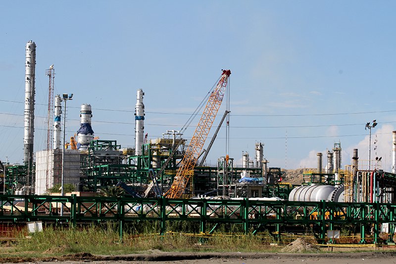 Cien jóvenes talareños estudiarán gratis con becas otorgadas por PETROPERÚ