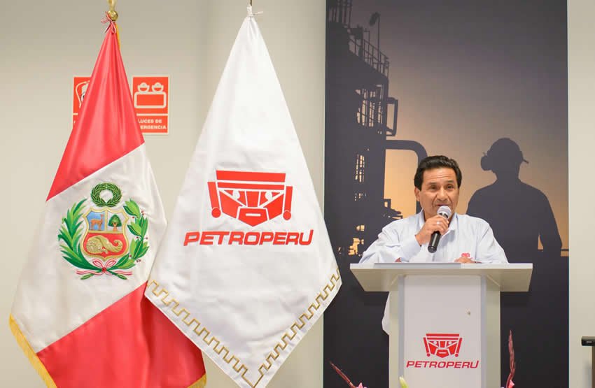 Se inauguró la exposición “Refinería Talara: Cien años después”