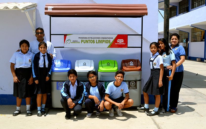 PETROPERÚ y UGEL Talara instalan  “Puntos limpios” en colegios