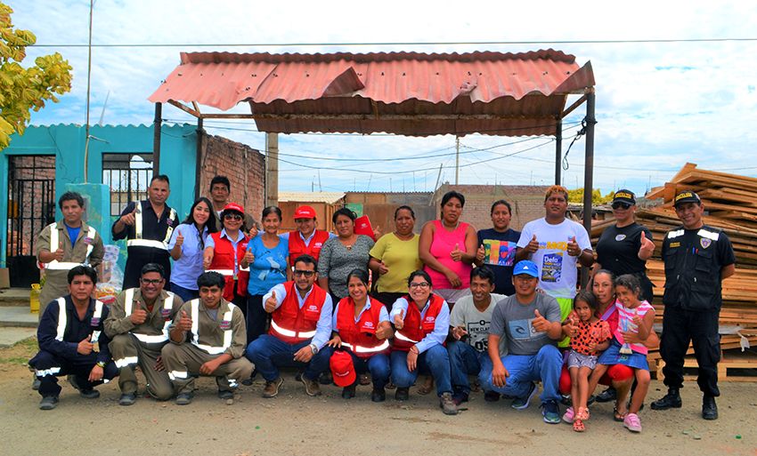 Voluntarios de PETROPERÚ entregaron víveres a damnificados por incendio en AAHH Nueva Talara