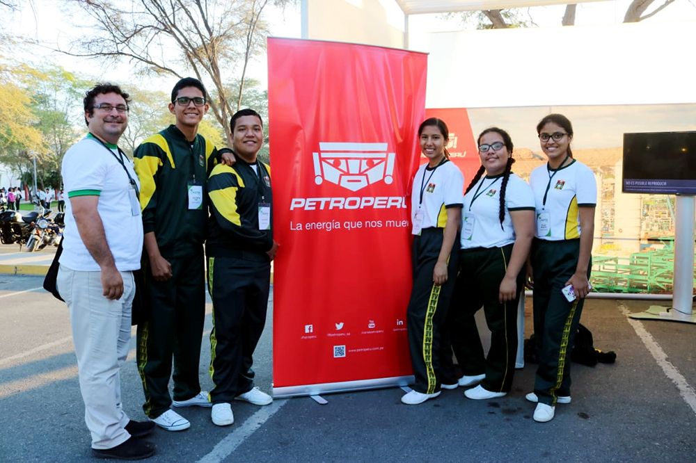 PETROPERÚ apoya a estudiantes talareños en la ECOTÓN 2018