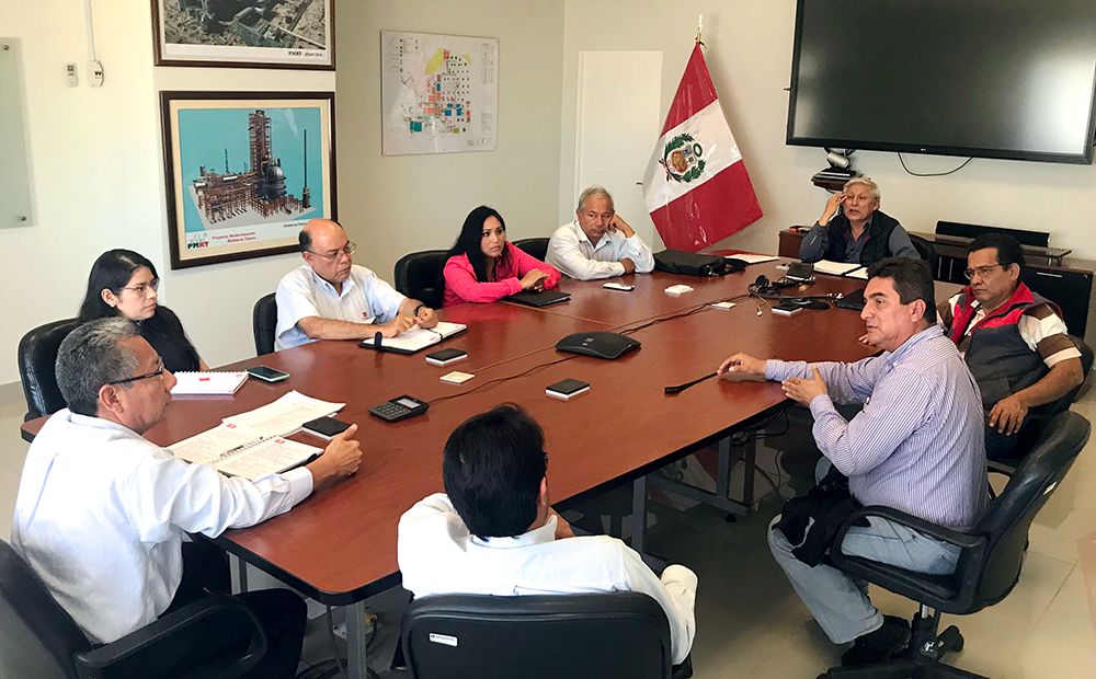 PETROPERÚ se reunió con empresarios que demandan pagos pendientes de subcontratistas de Técnicas Reunidas