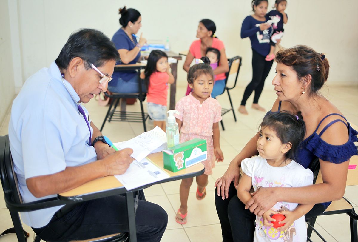 Más de mil vecinos se beneficiaron  con jornada gratuita de salud en Talara
