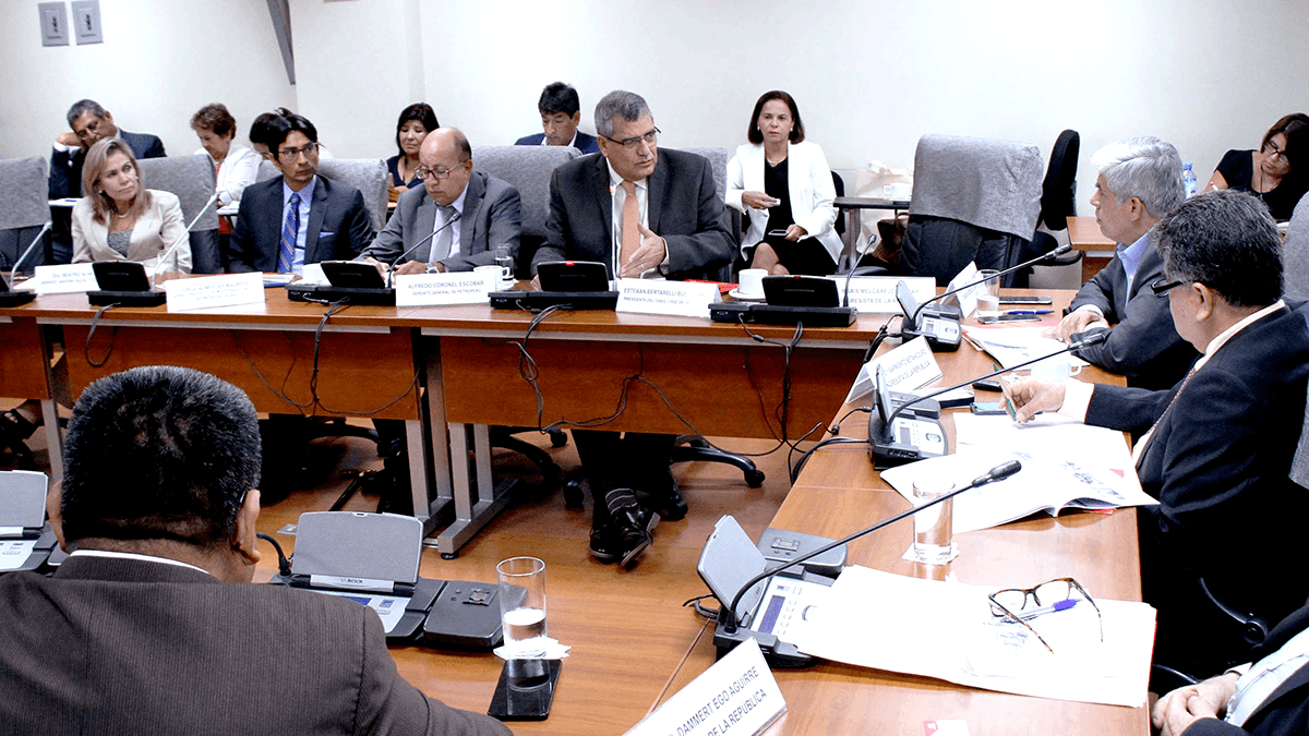 Presidente de PETROPERÚ informó que PMRT tiene un avance del 74.56%