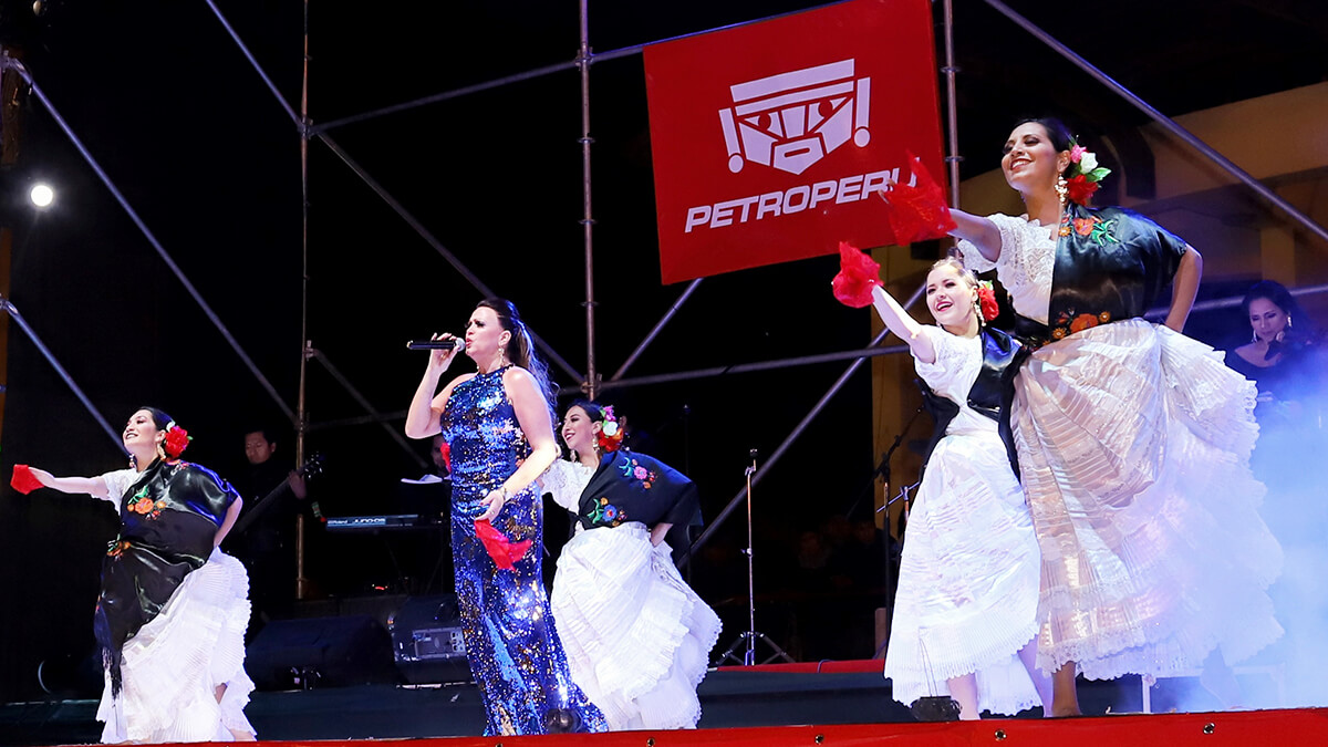 Talara se deleitó con noche de música y danzas peruanas gracias a PETROPERÚ