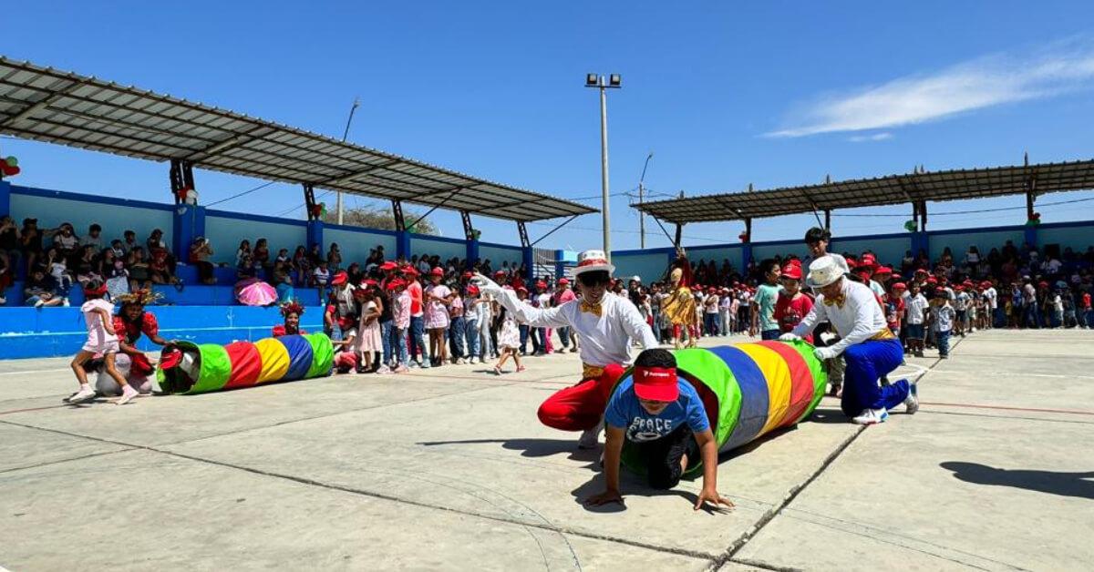 Petroperú celebra la Navidad con miles de niños de Talara